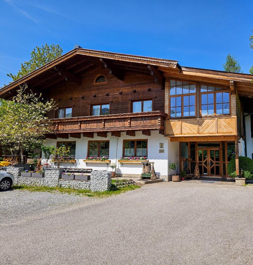 Landhaus Aaron Altenmarkt im Pongau Exterior photo